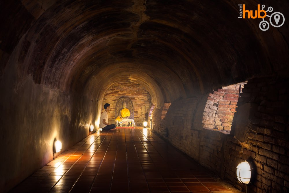 The tunnels at wat Umong